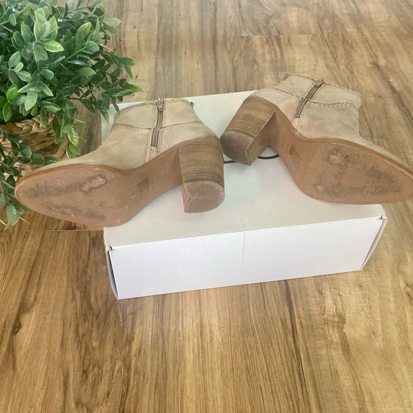 Aldos Cathrina Booties - Picture 3 of 5